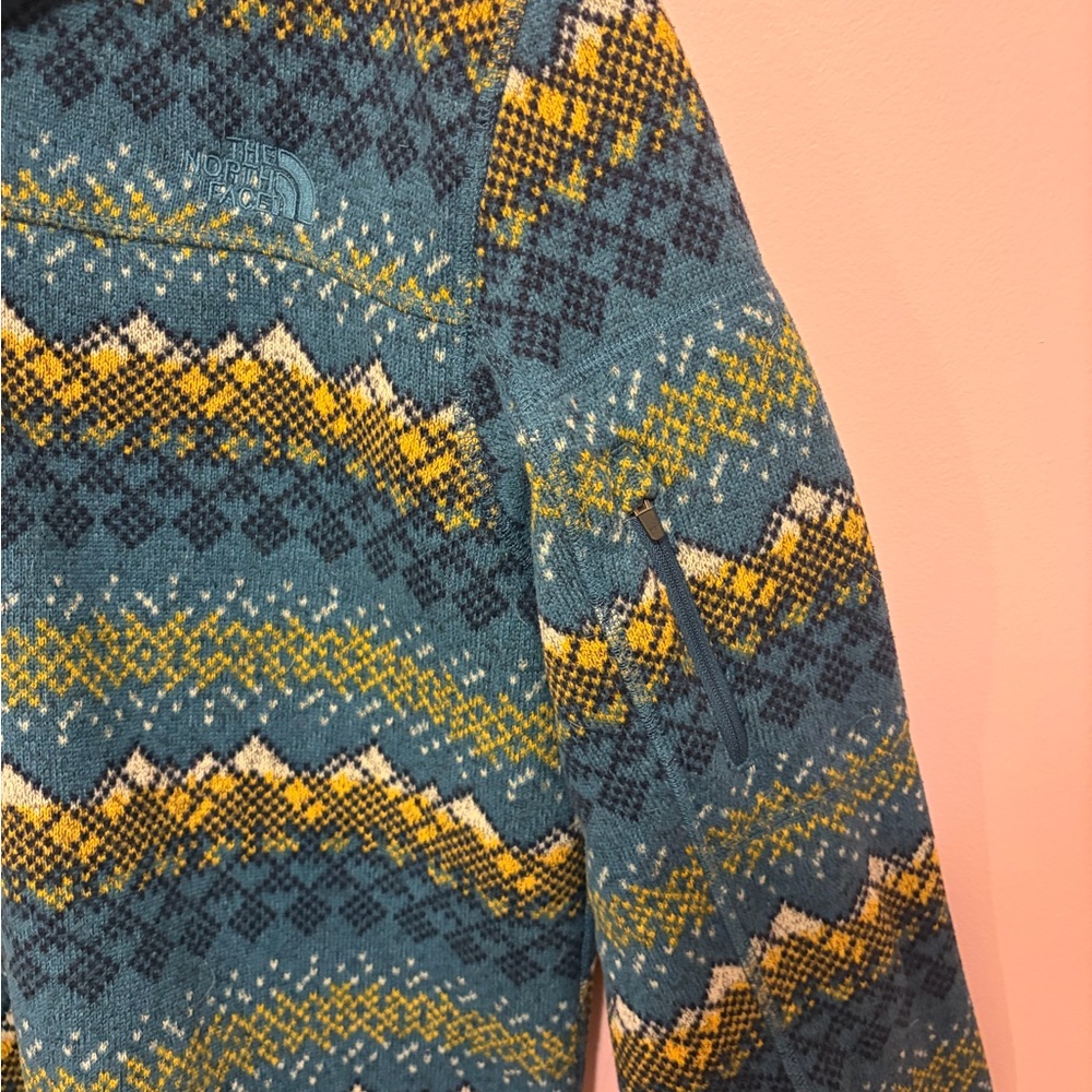 North Face Patterned Half-Zip Pullover - image 3